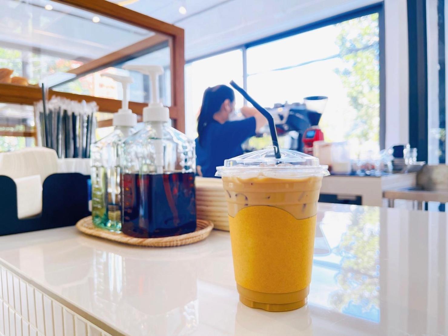 The Corner มุมม่วน คาเฟ่ แอนด์ โฮสเทล Mummuan Hostel شيانغ ماي المظهر الخارجي الصورة