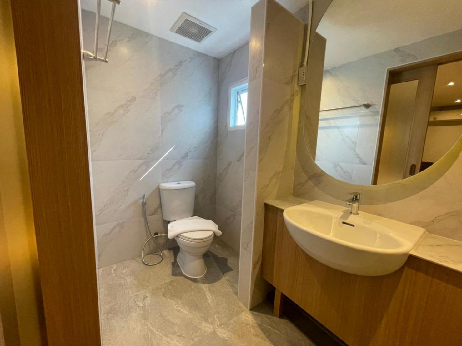 The Corner มุมม่วน คาเฟ่ แอนด์ โฮสเทล Mummuan Hostel شيانغ ماي المظهر الخارجي الصورة