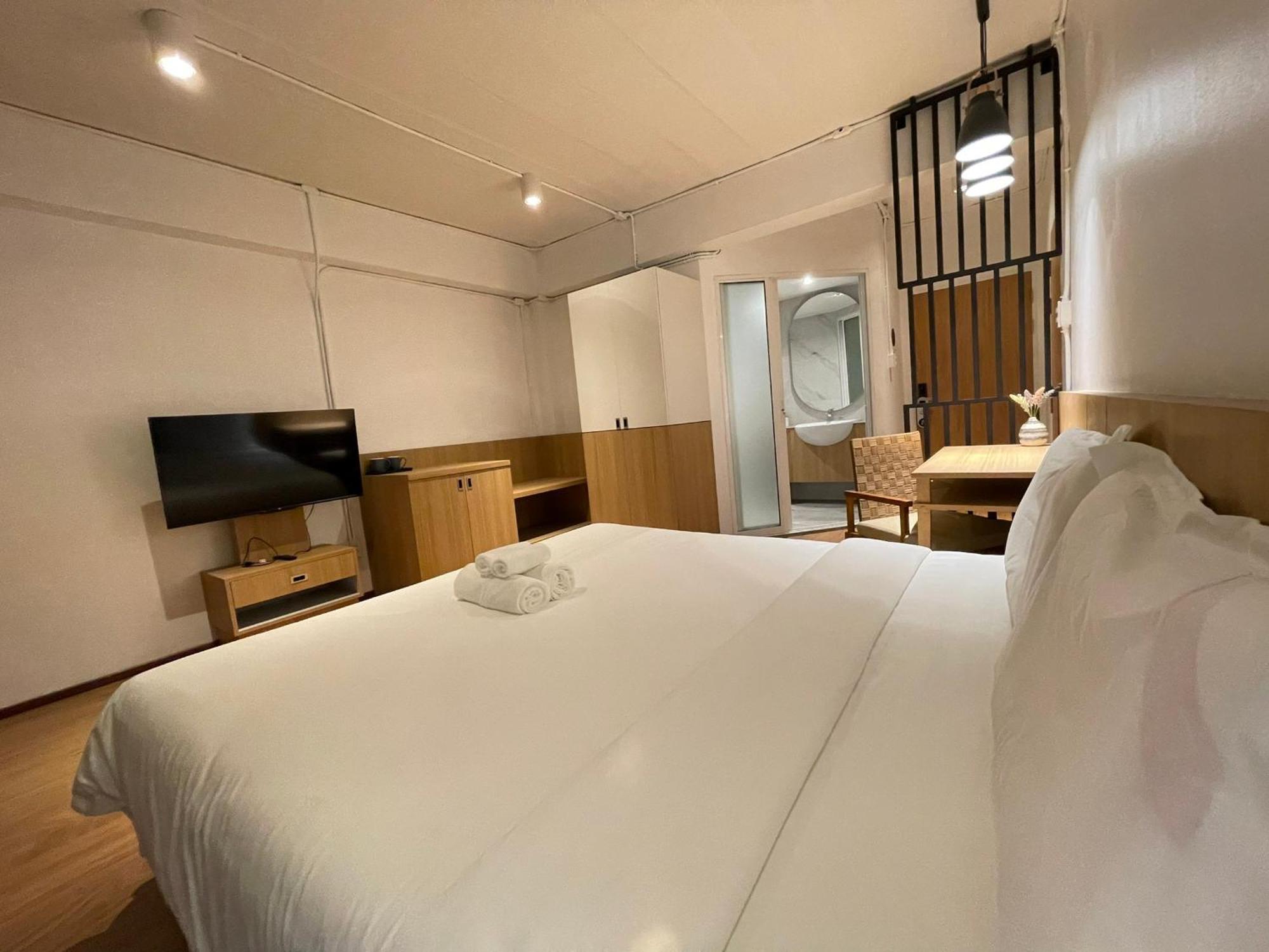 The Corner มุมม่วน คาเฟ่ แอนด์ โฮสเทล Mummuan Hostel شيانغ ماي المظهر الخارجي الصورة
