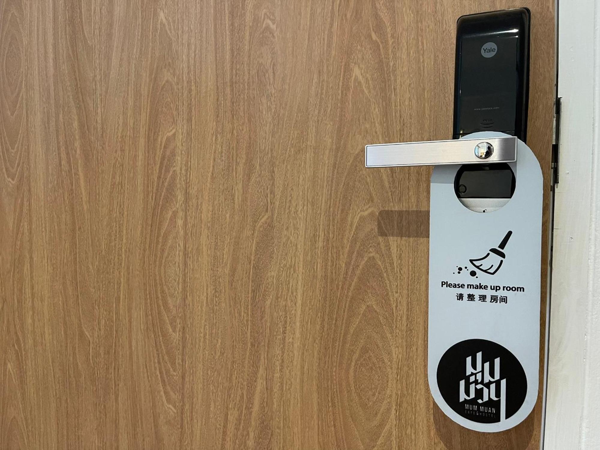 The Corner มุมม่วน คาเฟ่ แอนด์ โฮสเทล Mummuan Hostel شيانغ ماي المظهر الخارجي الصورة